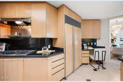 10490 Wilshire Boulevard #2504, Los Angeles, CA 90024 - Photo 23