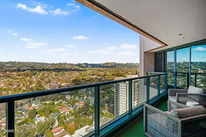 10490 Wilshire Boulevard #2504, Los Angeles, CA 90024 - Photo 7