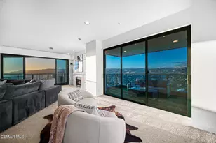 10490 Wilshire Blvd, Los Angeles, CA 90024 - Photo 37