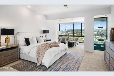 10490 Wilshire Boulevard #2504, Los Angeles, CA 90024 - Photo 23