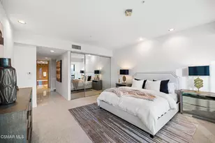 10490 Wilshire Blvd, Los Angeles, CA 90024 - Photo 25