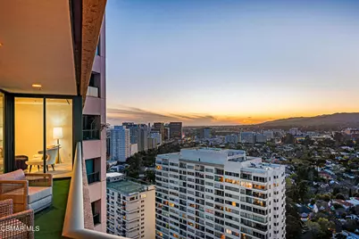 10490 Wilshire Boulevard #2504, Los Angeles, CA 90024 - Photo 45