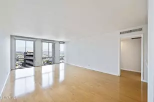 800 W 1st St, Los Angeles, CA 90012 - Photo 25