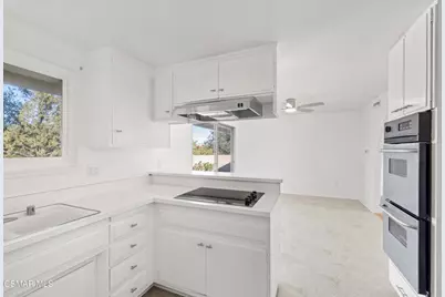 326 Longwood Court, Newbury Park, CA 91320 - Photo 13