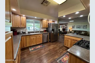 2598 Thunderbird Drive #22, Thousand Oaks, CA 91362 - Photo 11