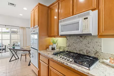 364 Eric Place, Thousand Oaks, CA 91362 - Photo 17