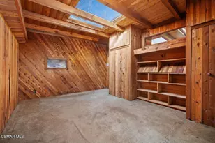 15902 Gault St, Lake Balboa, CA 91406 - Photo 17