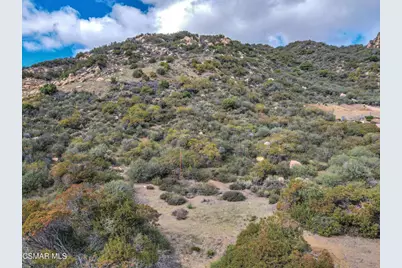 2140 Stunt Road, Calabasas, CA 91302 - Photo 13