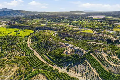 6555 Martinique Drive, Moorpark, CA 93021 - Photo 3