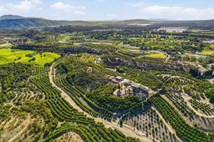 6555 Martinique Dr, Moorpark, CA 93021 - Photo 3