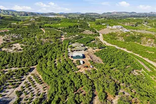 6555 Martinique Dr, Moorpark, CA 93021 - Photo 11