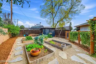 8143 Lasaine Ave, Northridge, CA 91325 - Photo 27