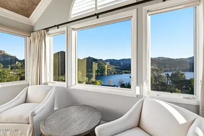 708 Ravensbury Street, Lake Sherwood, CA 91361 - Photo 23