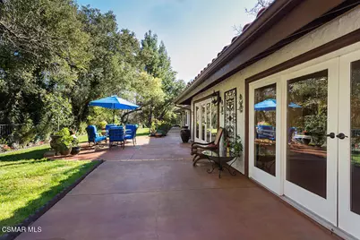 4090 Cresthaven Drive, Thousand Oaks, CA 91362 - Photo 47