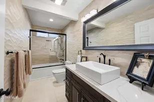 2605 Grandoaks Dr, Westlake Village, CA 91361 - Photo 49