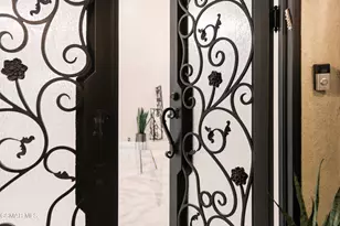 2605 Grandoaks Dr, Westlake Village, CA 91361 - Photo 5