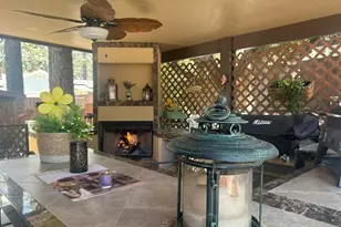 26710 Pine Creek Dr, Wrightwood, CA 92397 - Photo 17