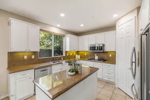 5353 Willow Oak St, Simi Valley, CA 93063 - Photo 11