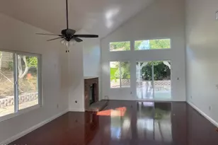 596 Aspen Ridge Ct, Oak Park, CA 91377 - Photo 3