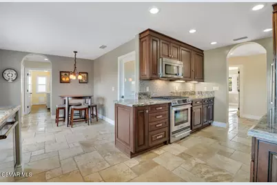 1660 San Rafael Way, Camarillo, CA 93012 - Photo 15