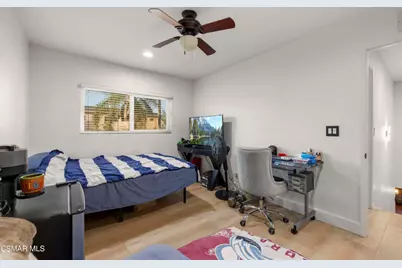 2371 Larch Street, Simi Valley, CA 93065 - Photo 33