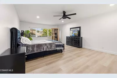 2371 Larch Street, Simi Valley, CA 93065 - Photo 21