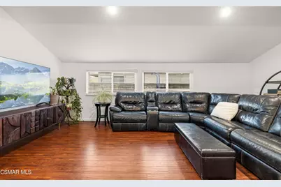 2371 Larch Street, Simi Valley, CA 93065 - Photo 19