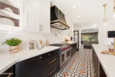 6114 Edinburgh Court, Agoura Hills, CA 91301 - Photo 11