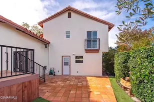 5076 Escobedo Dr, Woodland Hills, CA 91364 - Photo 45