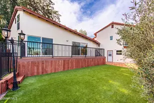 5076 Escobedo Dr, Woodland Hills, CA 91364 - Photo 43