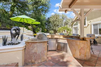 24587 Lola Lane, Newhall, CA 91321 - Photo 9