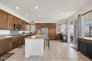 887 Coronado Cir, Santa Paula, CA 93060 - Photo 17