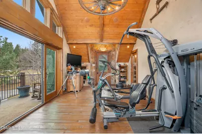 32310 Hummingbird Court, Running Springs, CA 92382 - Photo 57