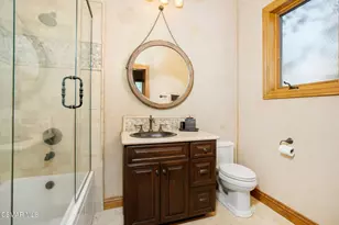 32310 Hummingbird Ct, Running Springs, CA 92382 - Photo 33