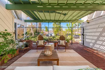 23122 Gainford Street, Woodland Hills, CA 91364 - Photo 9