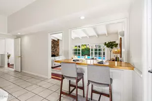 23122 Gainford St, Woodland Hills, CA 91364 - Photo 19