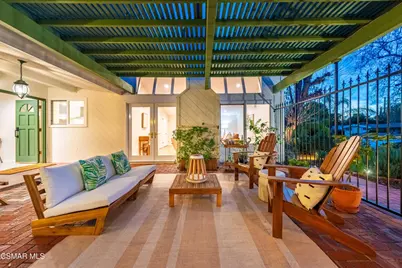 23122 Gainford Street, Woodland Hills, CA 91364 - Photo 3