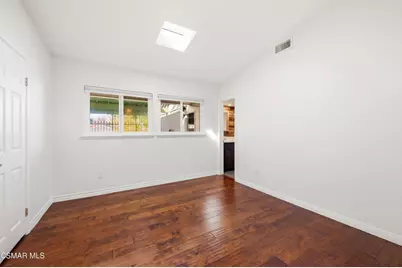 23122 Gainford Street, Woodland Hills, CA 91364 - Photo 41