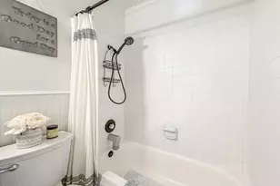 293 Green Moor Pl, Thousand Oaks, CA 91361 - Photo 29