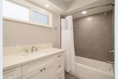 411 Eastwood Drive, Oxnard, CA 93030 - Photo 35