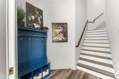 28046 Serra Lane, Valencia, CA 91355 - Photo 5