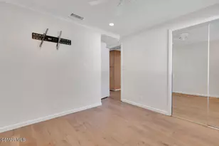 860 Yorkshire Ave, Thousand Oaks, CA 91360 - Photo 25