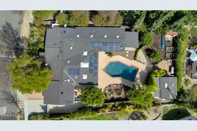 860 Yorkshire Avenue, Thousand Oaks, CA 91360 - Photo 3