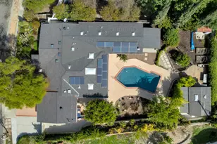 860 Yorkshire Ave, Thousand Oaks, CA 91360 - Photo 3