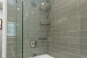 5156 Dumont Pl, Woodland Hills, CA 91364 - Photo 19