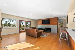 5156 Dumont Pl, Woodland Hills, CA 91364 - Photo 9