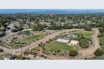 685 Paige Lane, Thousand Oaks, CA 91360 - Photo 37