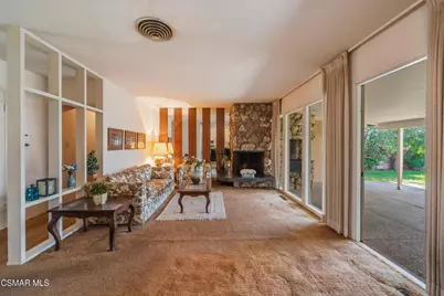 9299 Dorrington Place, Arleta, CA 91331 - Photo 5