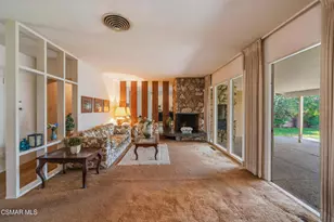 9299 Dorrington Pl, Arleta, CA 91331 - Photo 5