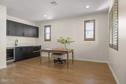 2460 Haley Point Drive #105, Ventura, CA 93003 - Photo 5